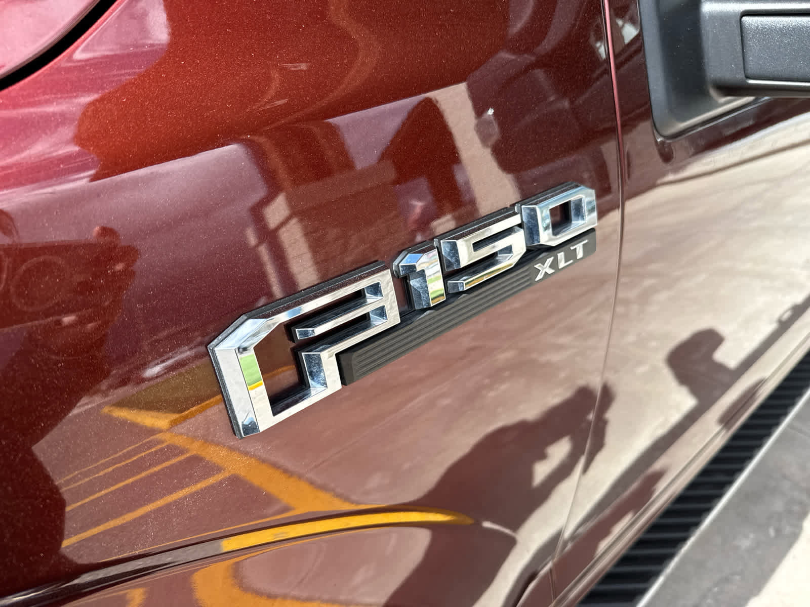 Used 2017 Ford F150 XLT w/ Equipment Group 301A Mid image 8