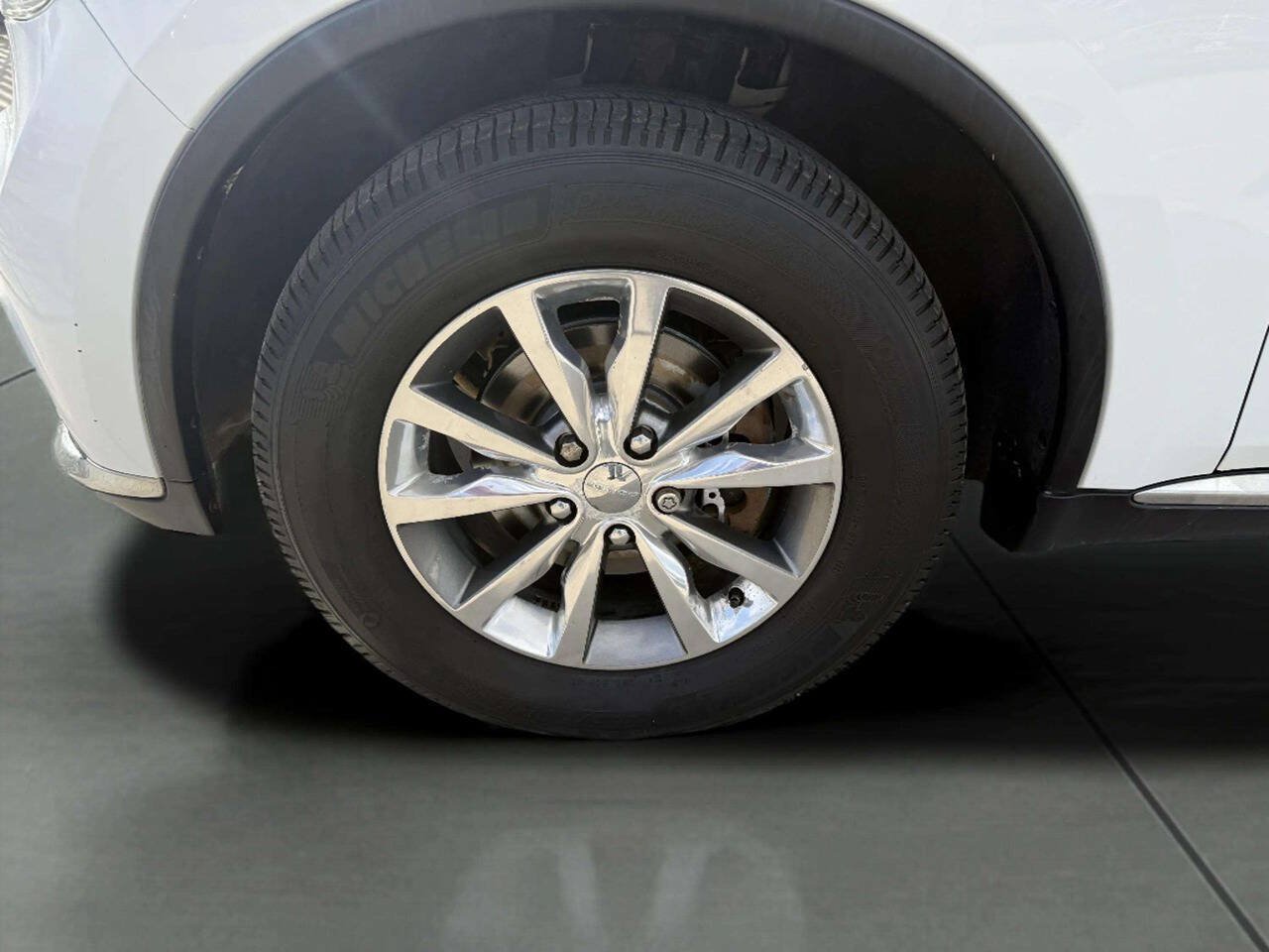 Used 2014 Dodge Durango Limited w/ Nav & Power Liftgate Group AWD/4WD image 22