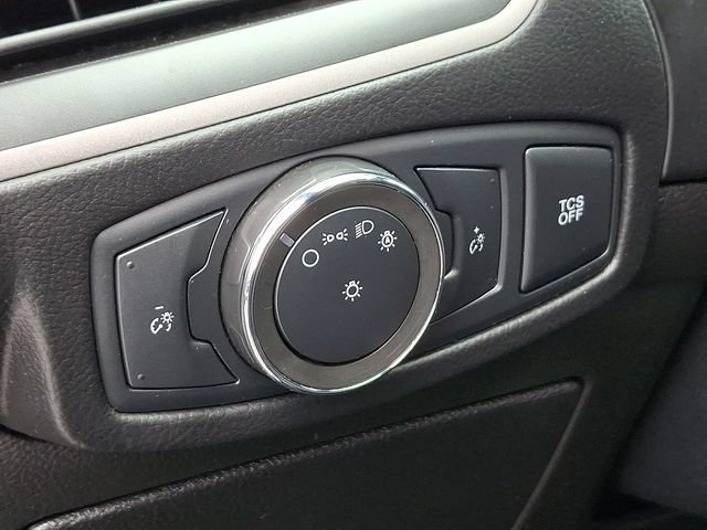 Used 2022 Ford Edge SE w/ Black Appearance Package AWD/4WD image 25