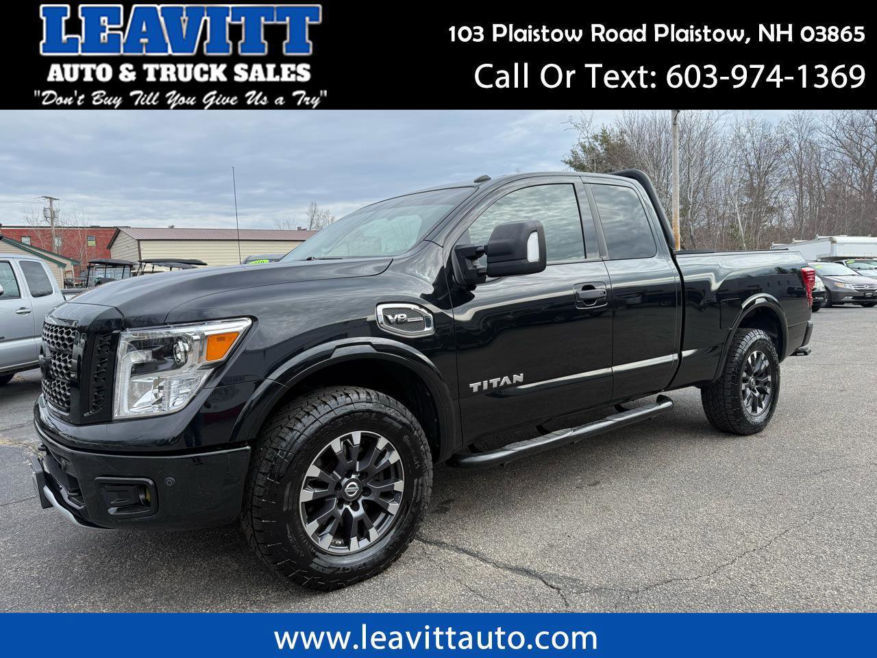 Used 2017 Nissan Titan PRO-4X image 1