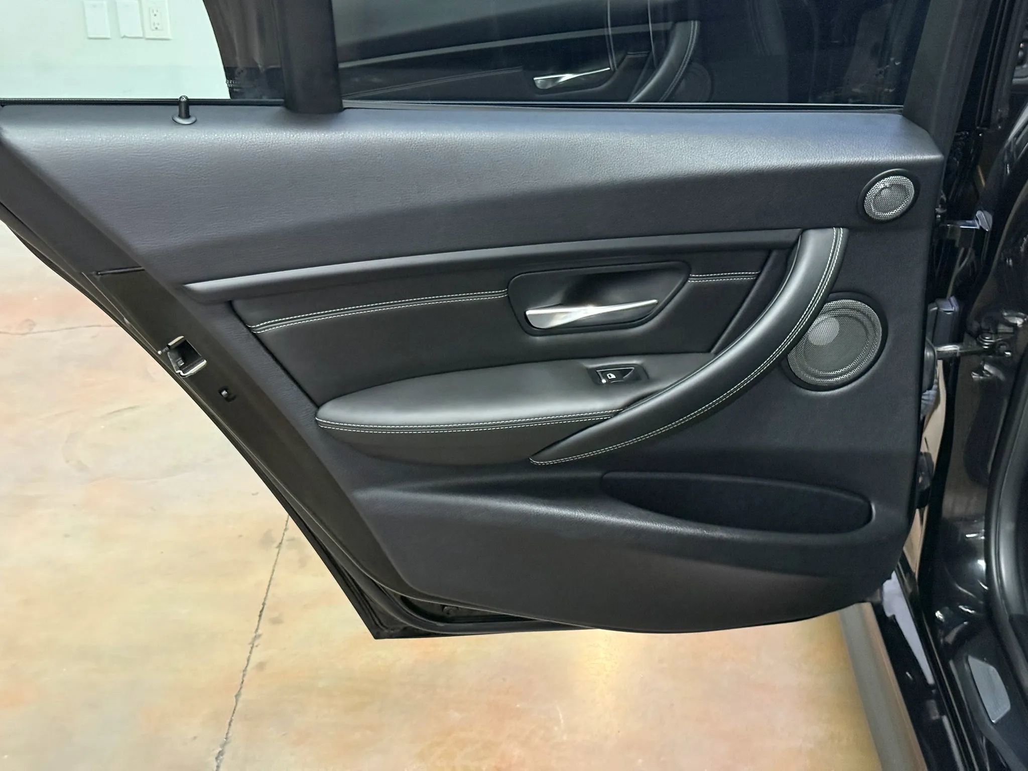 Used 2016 BMW M3 Sedan image 23