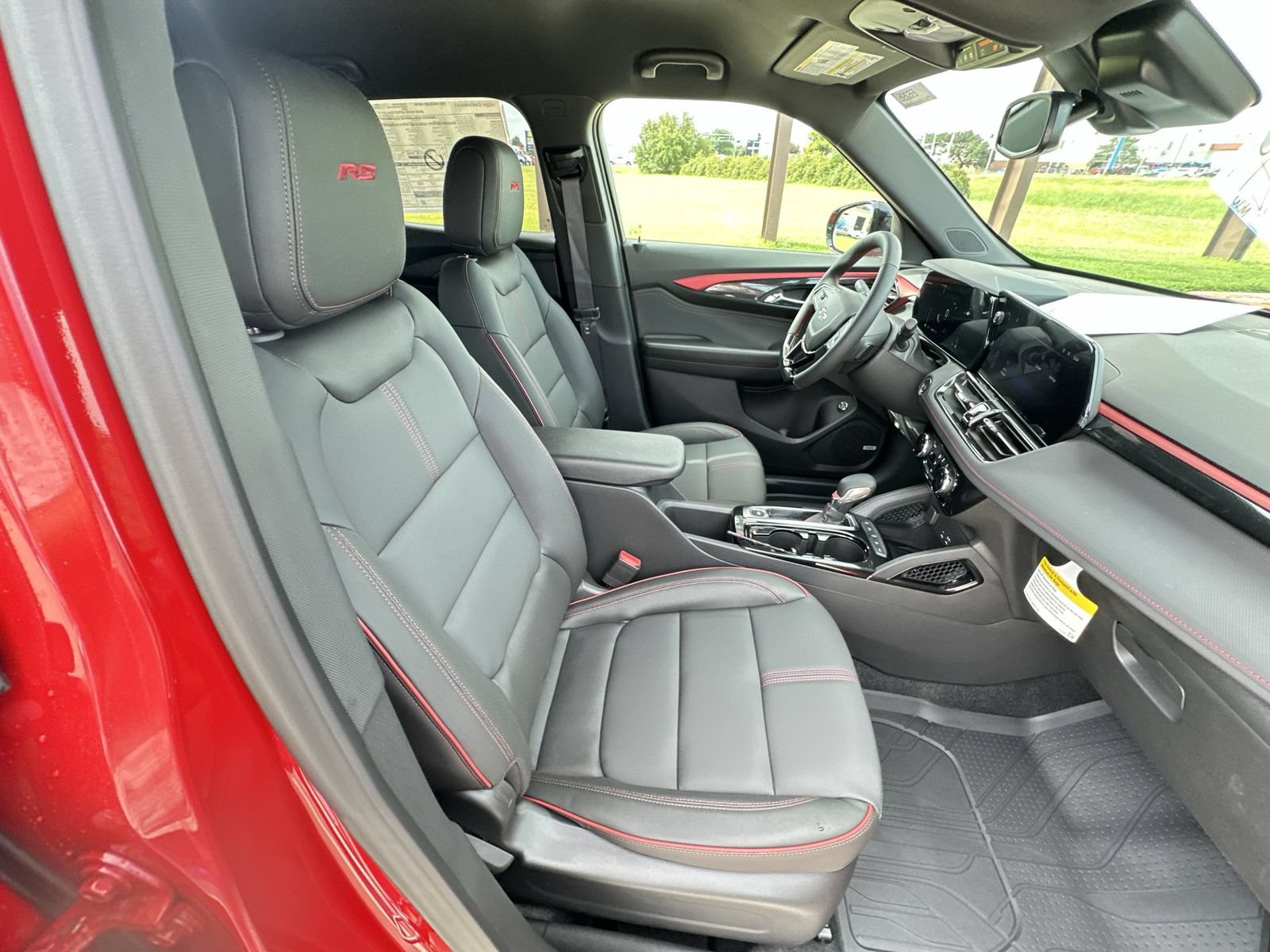New 2026 Chevrolet TrailBlazer RS w/ Convenience Package AWD/4WD image 26