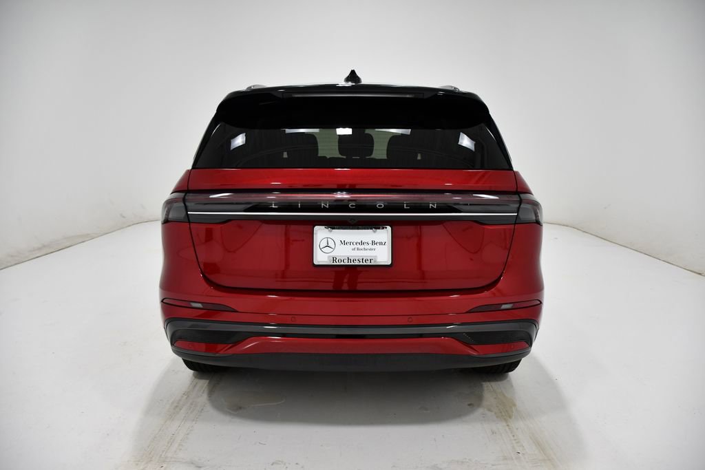 Used 2026 Lincoln Nautilus Reserve AWD/4WD image 4