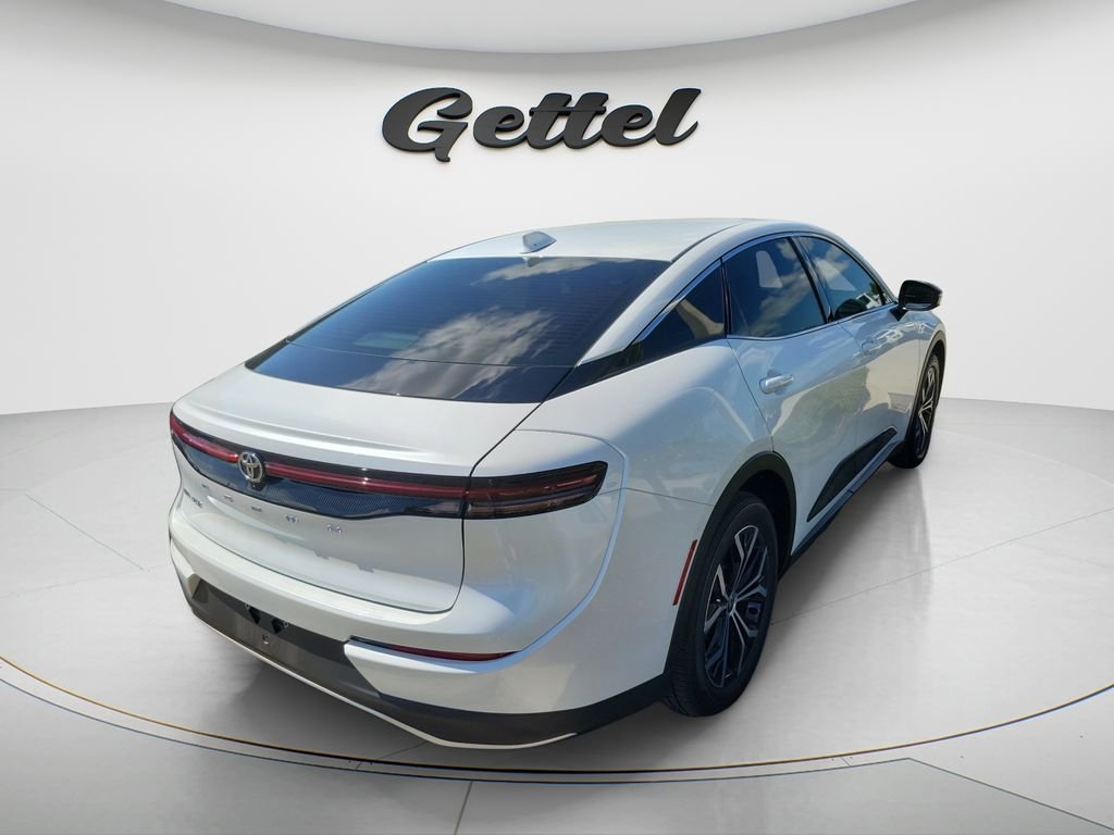 Used 2026 Toyota Crown Limited image 9