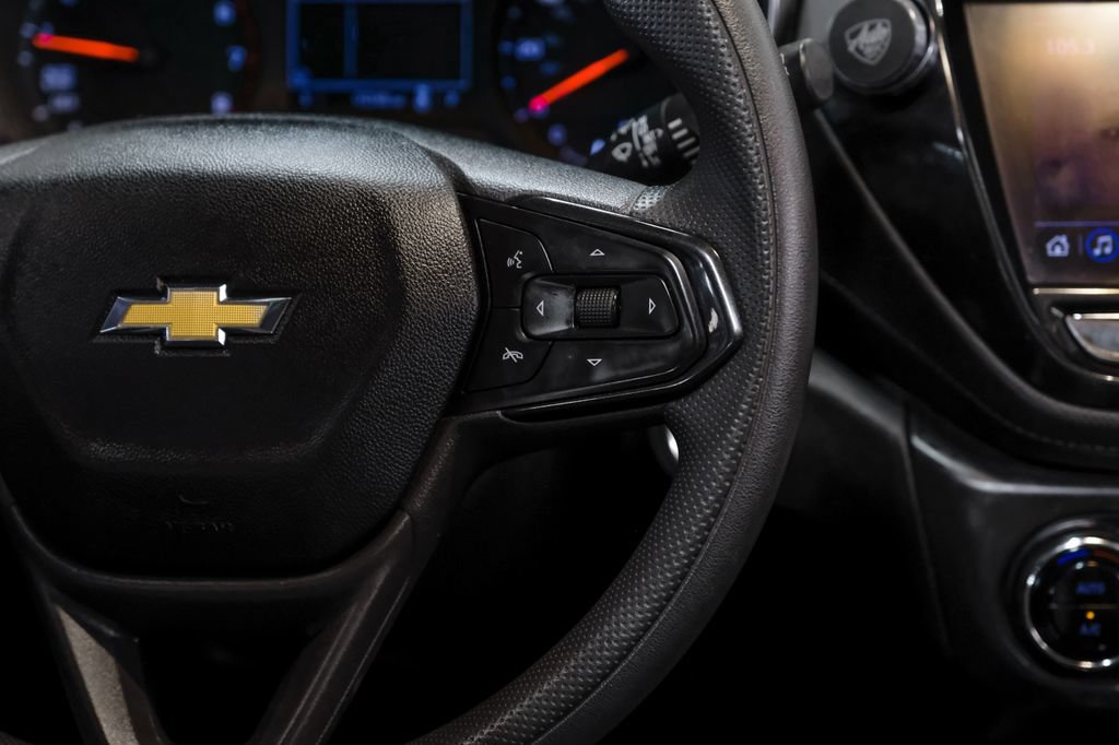 Used 2021 Chevrolet TrailBlazer LT w/ Sun and Liftgate Package FWD image 19