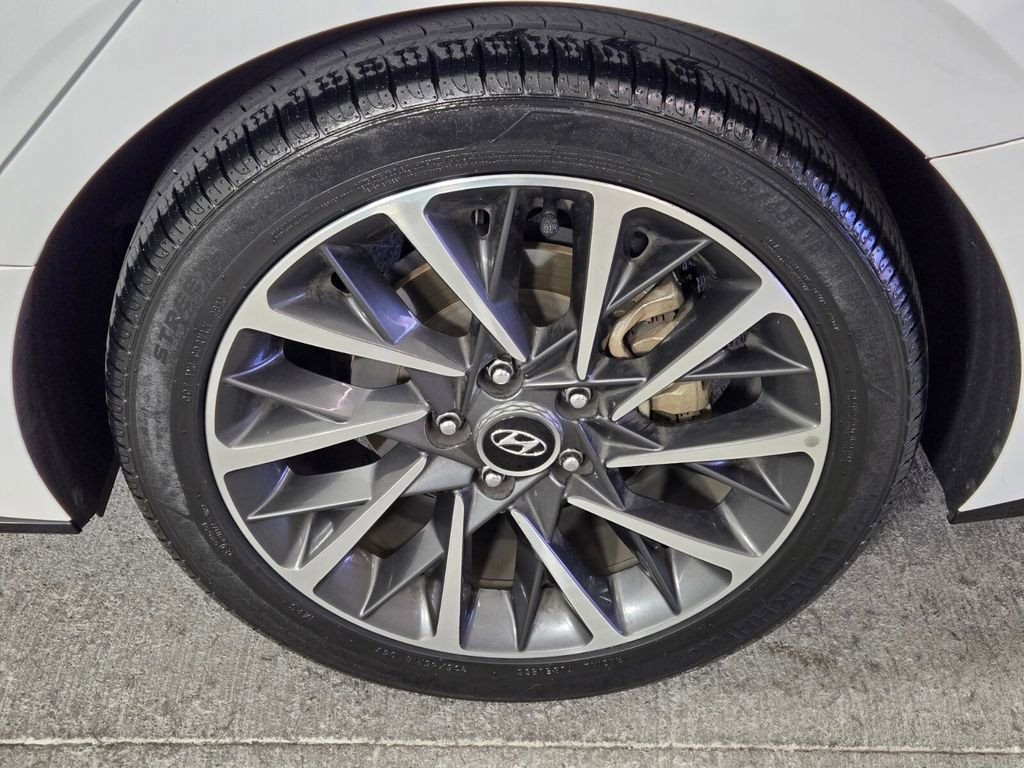 Used 2020 Hyundai Sonata Limited w/ Cargo Package FWD image 13