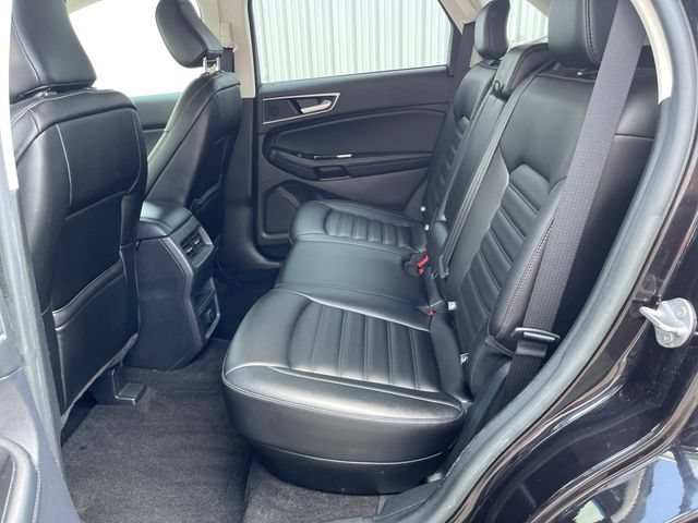 Used 2020 Ford Edge SEL w/ Cold Weather Package AWD/4WD image 19