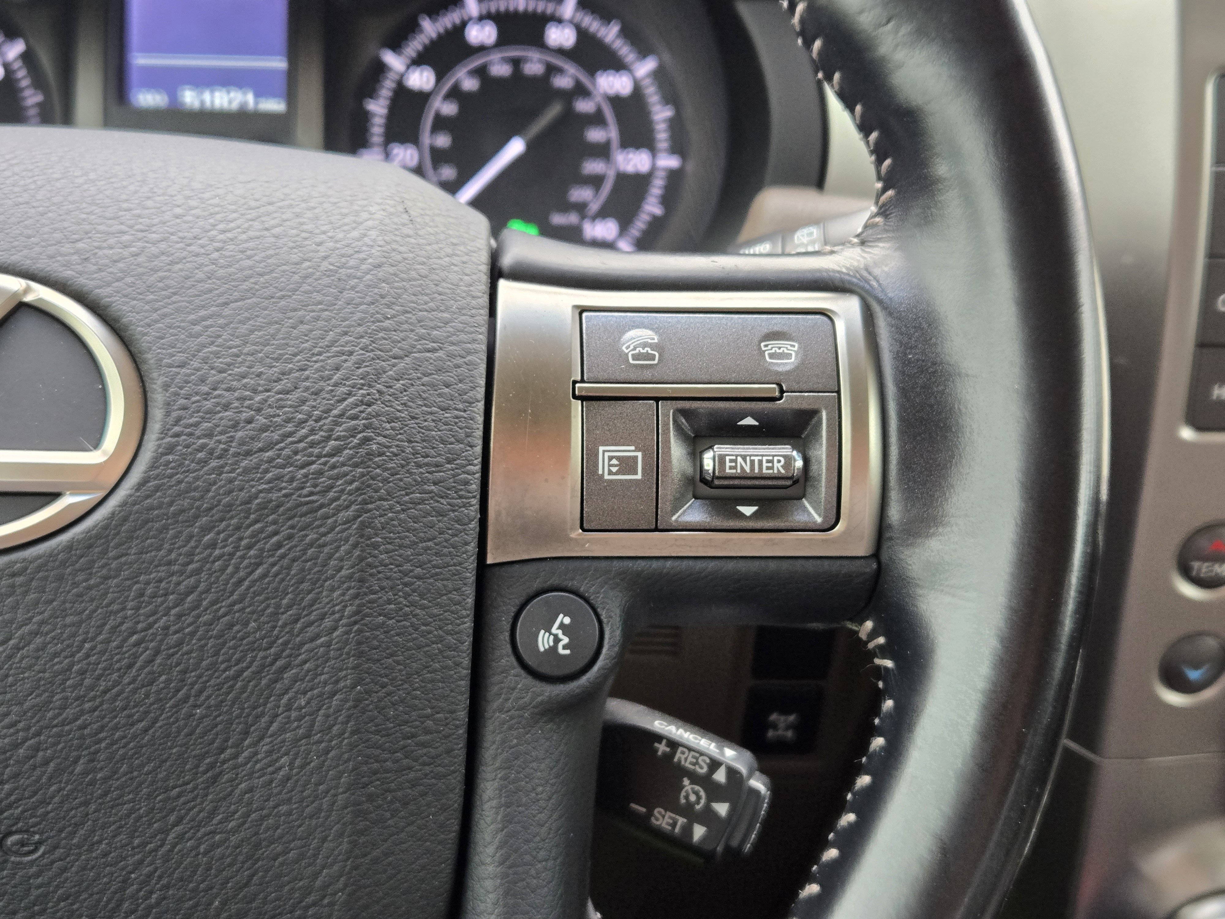 Used 2018 Lexus GX 460 Premium w/ Premium Package AWD/4WD image 28