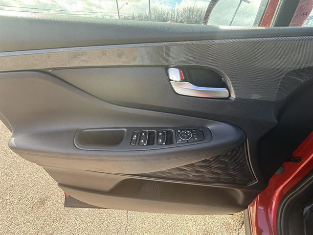 Used 2023 Hyundai Santa Fe SEL w/ Cargo Package image 12