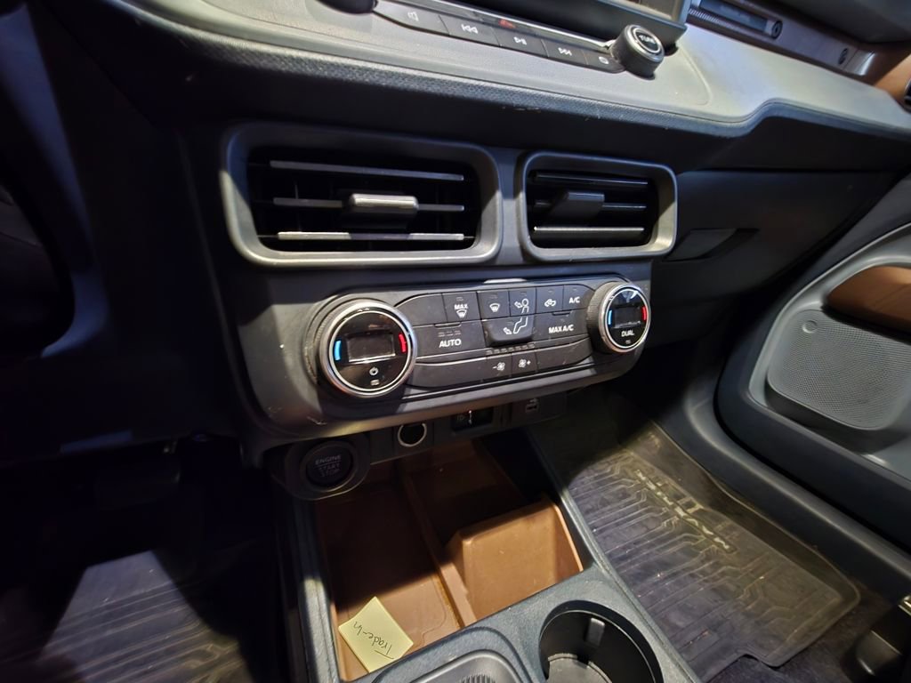 Used 2022 Ford Maverick Lariat image 15