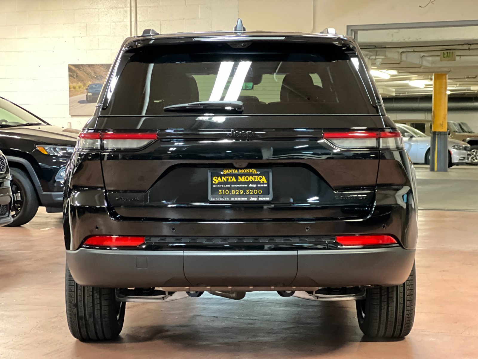 New 2025 Jeep Grand Cherokee Limited image 4