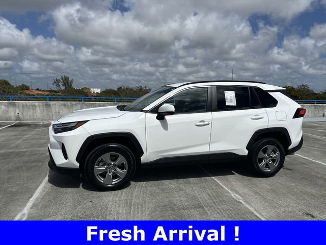 Used 2023 Toyota RAV4 XLE image 16