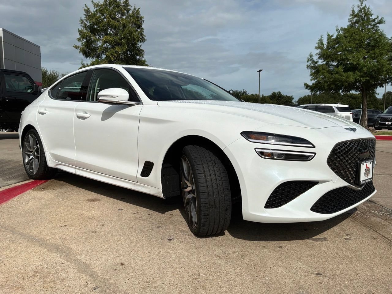 Used 2026 Genesis G70 2.5T RWD image 4