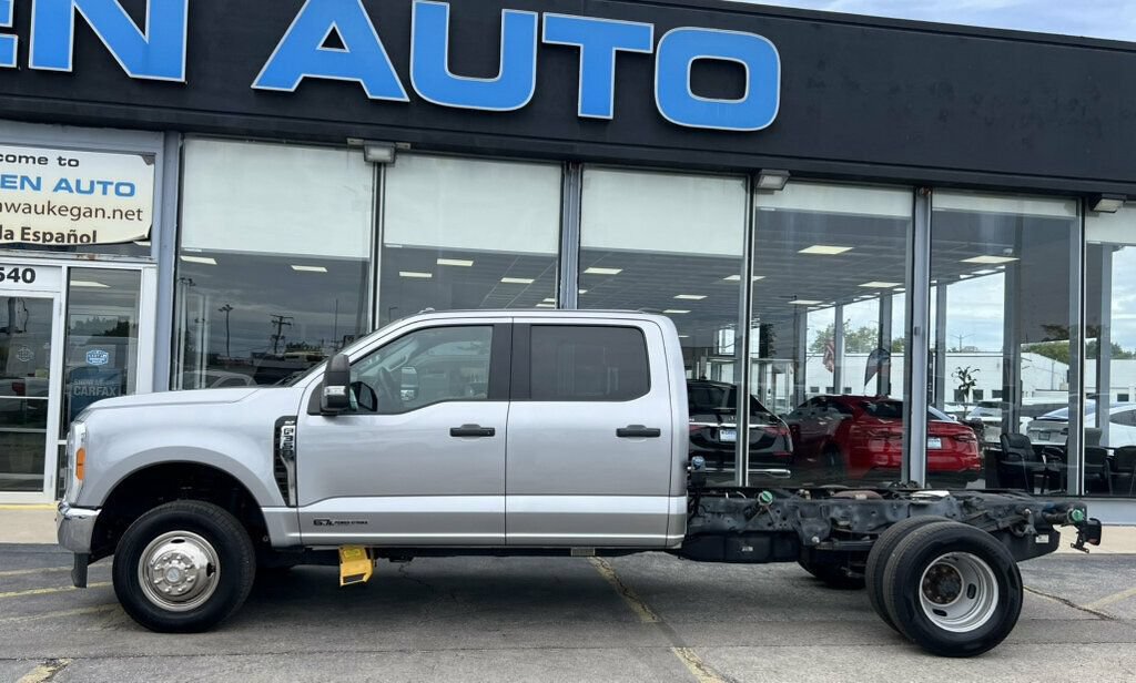 Used 2023 Ford F350 XLT AWD/4WD image 32