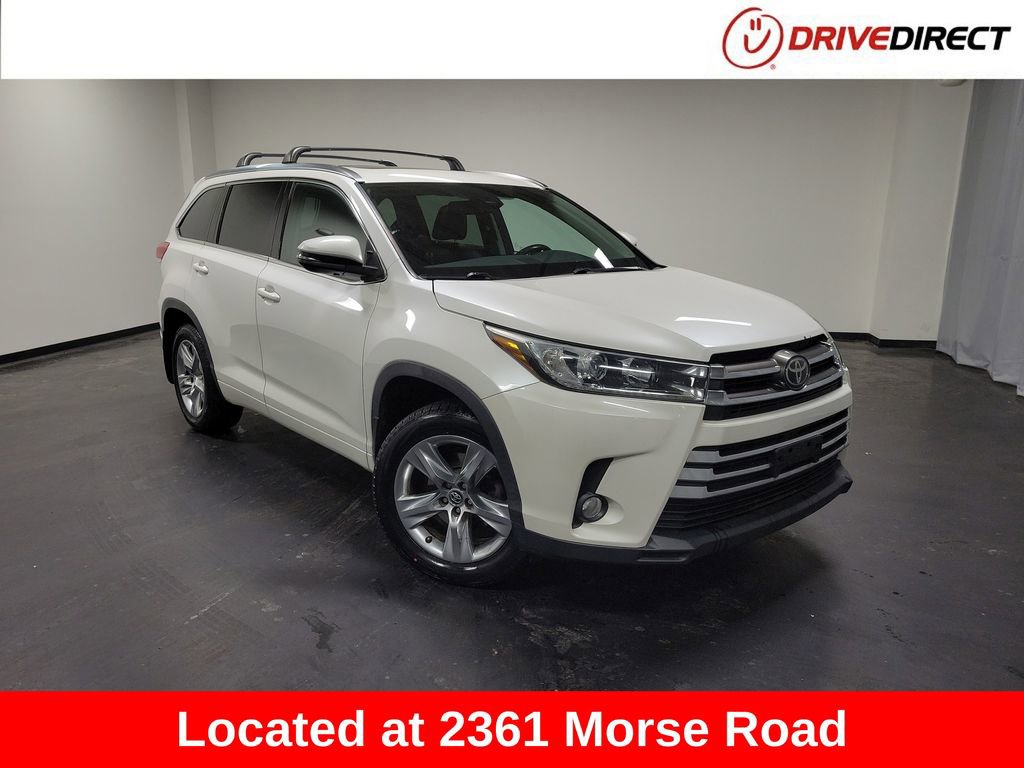 Used 2017 Toyota Highlander Limited image 1