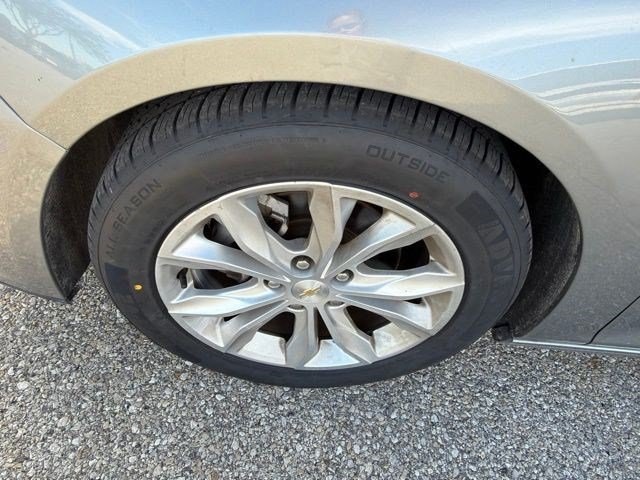 Used 2024 Chevrolet Malibu LT FWD image 10