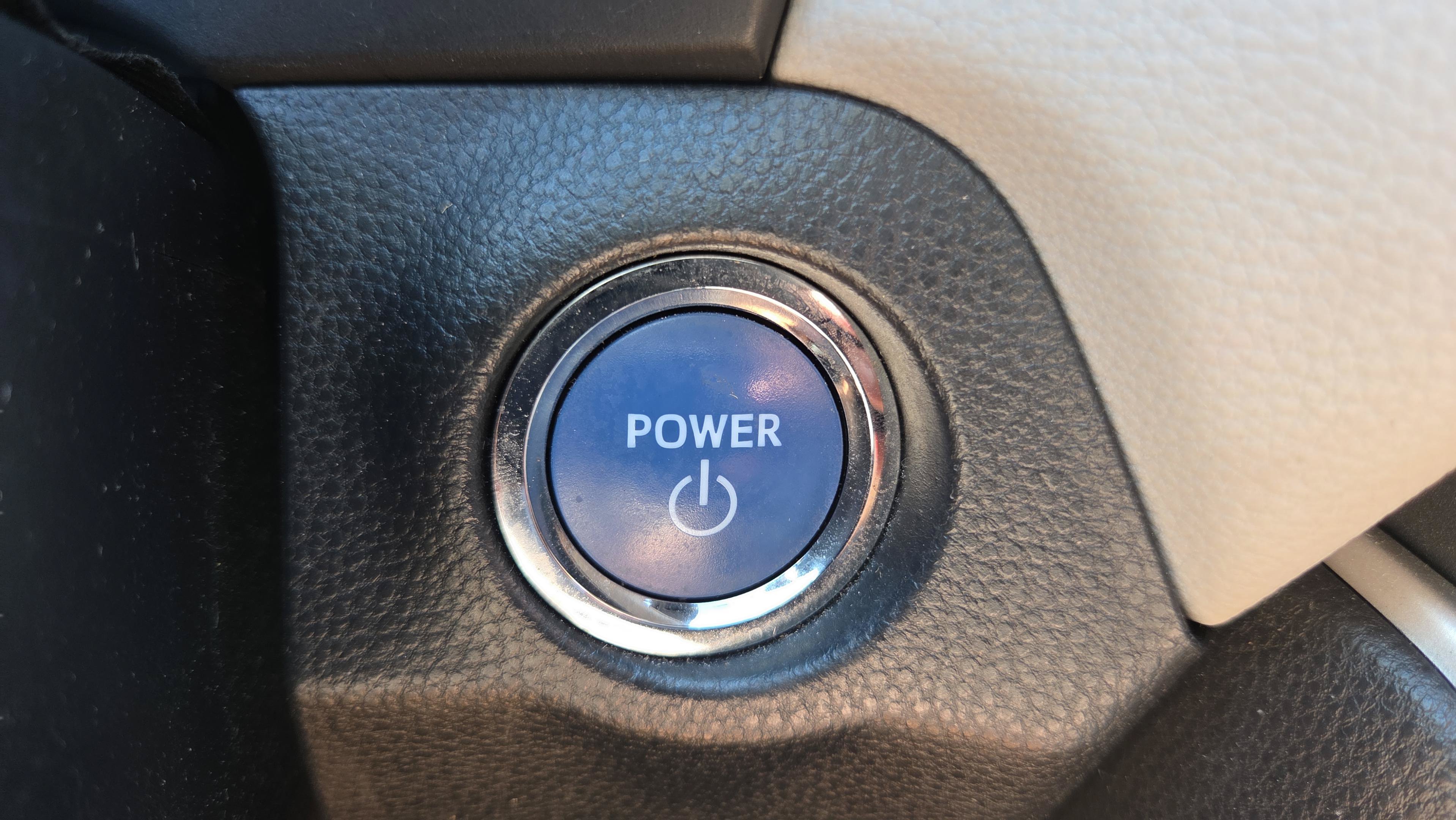 Used 2019 Toyota RAV4 Limited w/ Limited Grade Weather Package AWD/4WD image 23