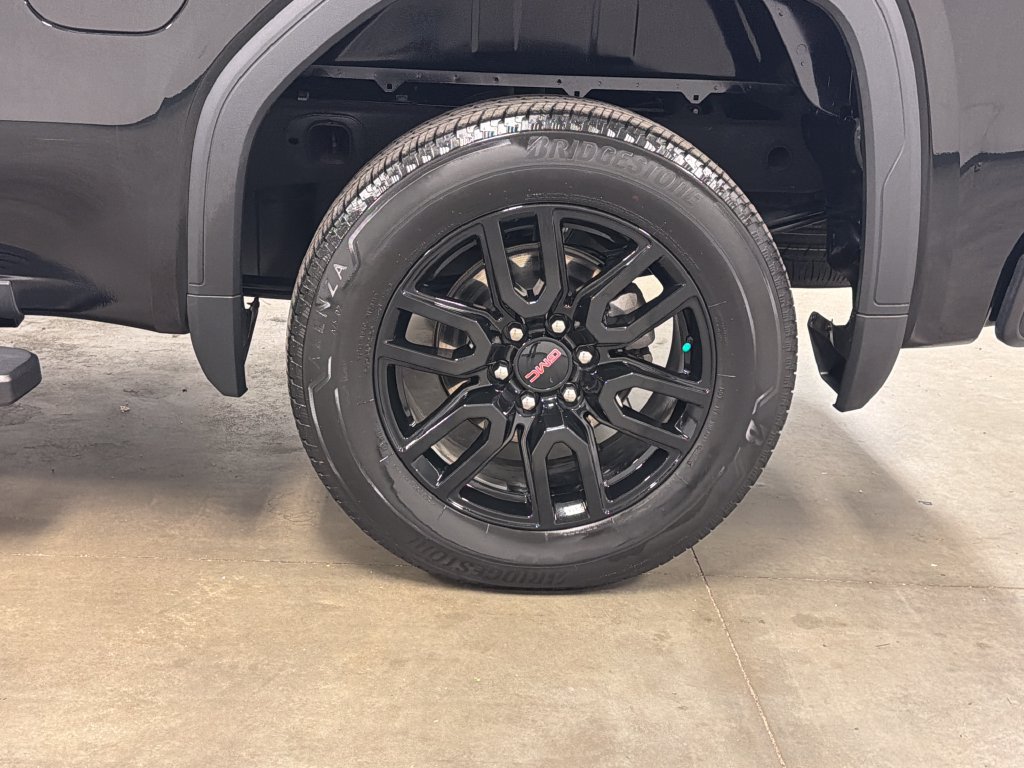 Used 2024 GMC Sierra 1500 Elevation AWD/4WD image 11