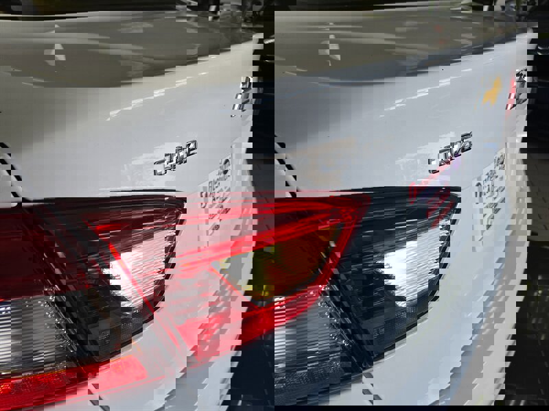 Used 2018 Chevrolet Cruze LT image 27