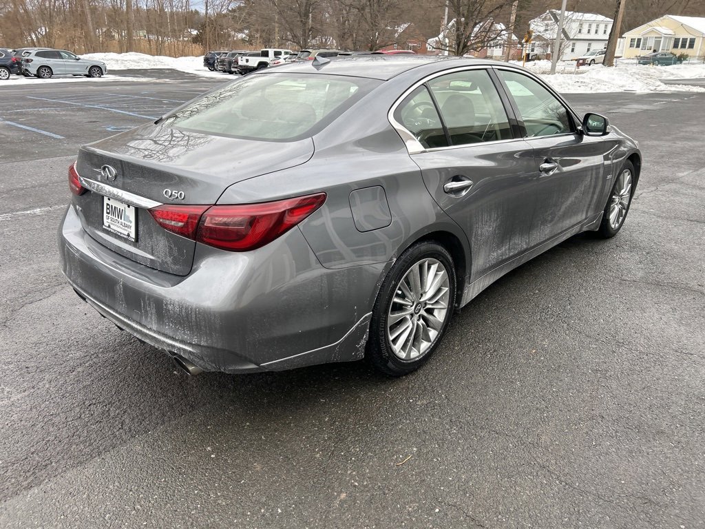 Used 2018 INFINITI Q50 Luxe image 5