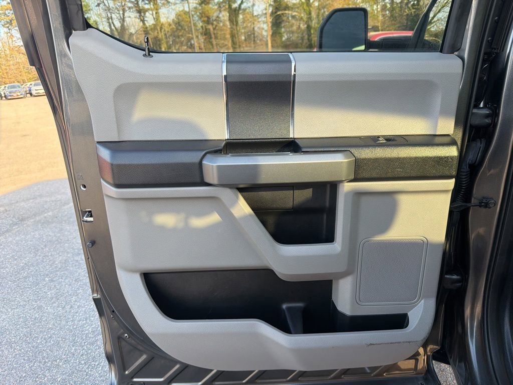 Used 2017 Ford F250 XLT w/ FX4 Off-Road Package image 22