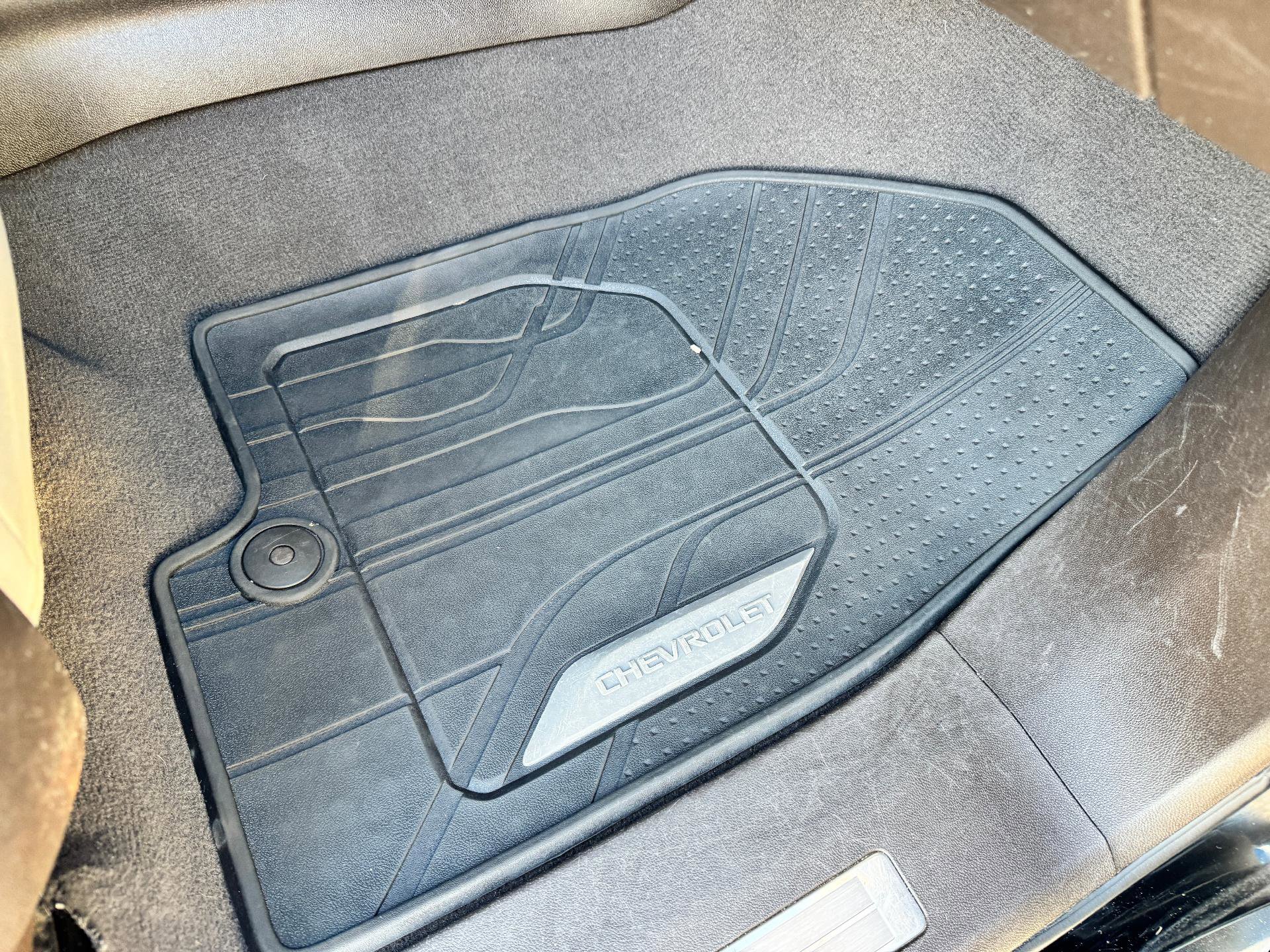 Used 2022 Chevrolet Tahoe Z71 w/ Luxury Package image 22