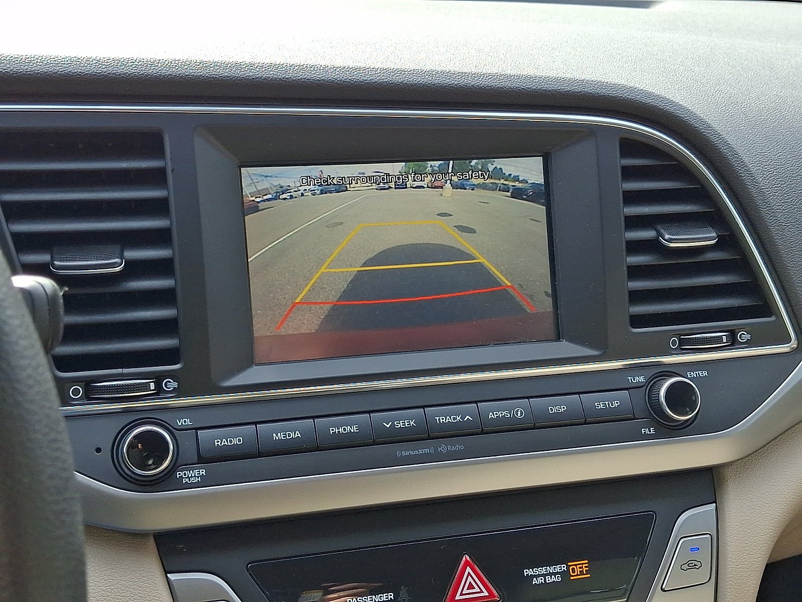 Used 2017 Hyundai Elantra SE FWD image 19