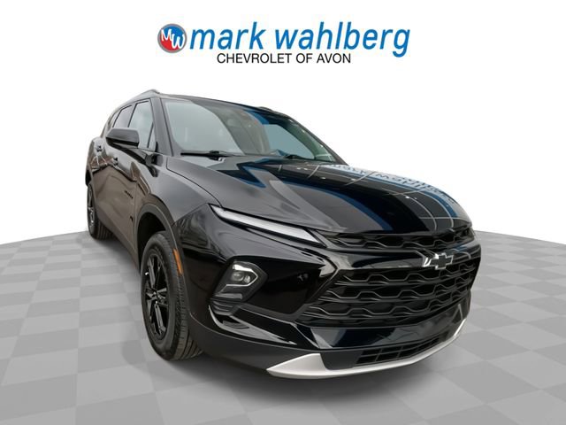 Certified 2024 Chevrolet Blazer LT w/ Convenience Package image 2