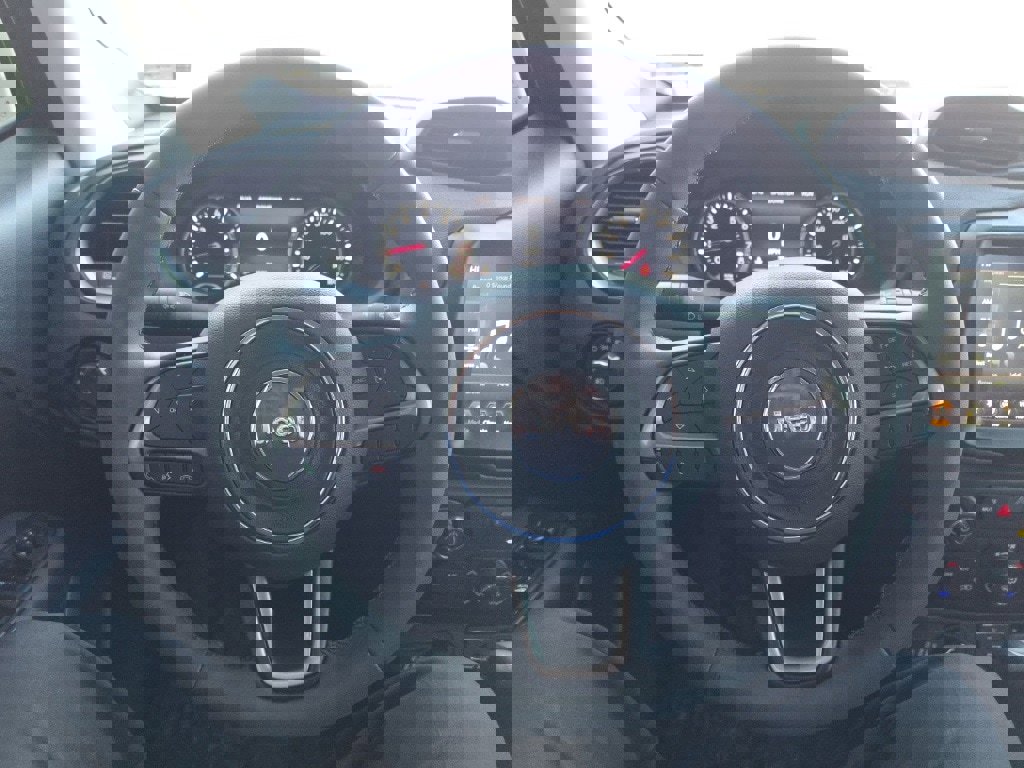 Used 2022 Jeep Renegade Latitude image 18