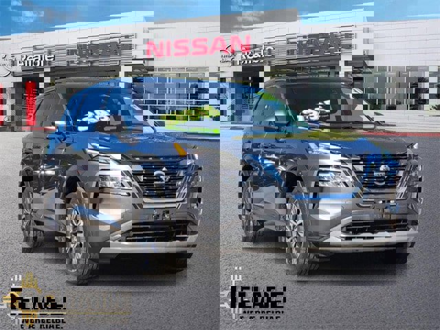 Certified 2021 Nissan Rogue SV