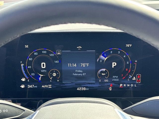 Used 2025 Chevrolet Suburban Premier image 13