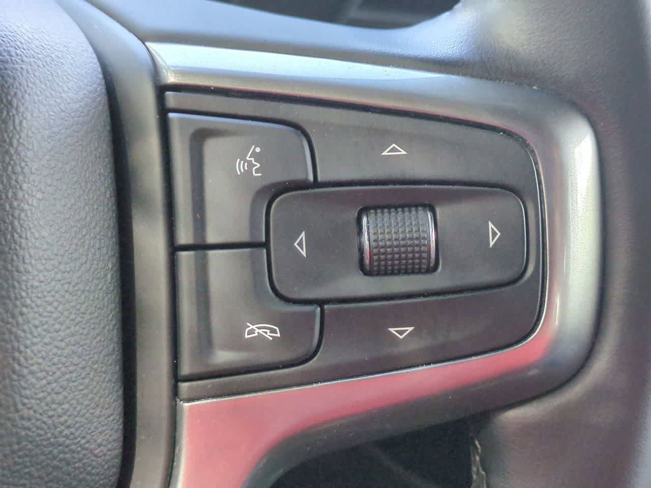 Used 2024 Chevrolet Silverado 1500 LT image 24