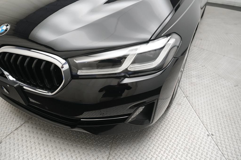 Used 2021 BMW 530i xDrive w/ Convenience Package image 23