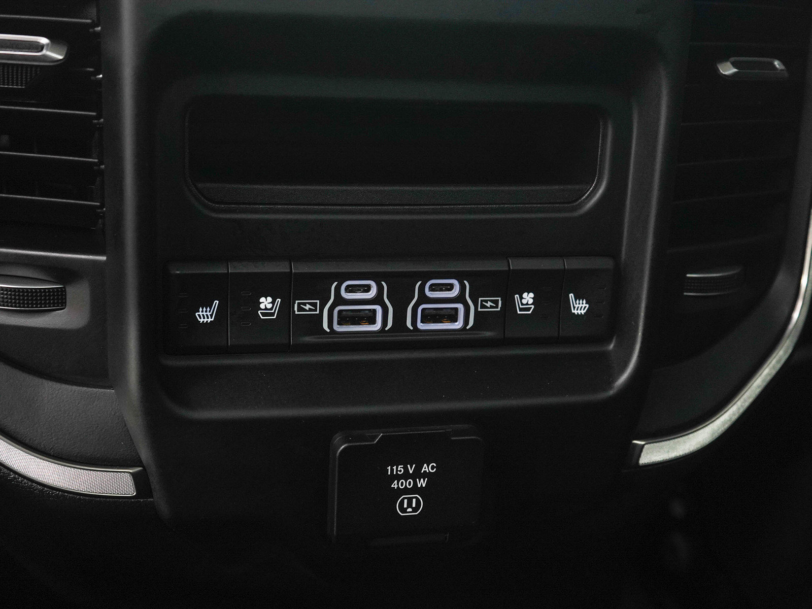 Used 2026 RAM 1500 Tungsten AWD/4WD image 16