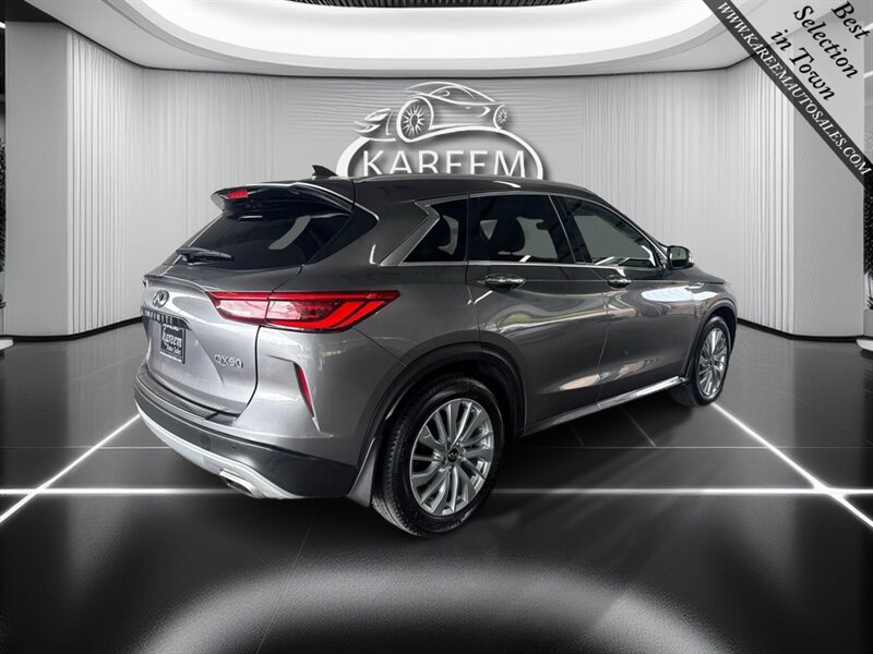 Used 2023 INFINITI QX50 Luxe FWD image 5