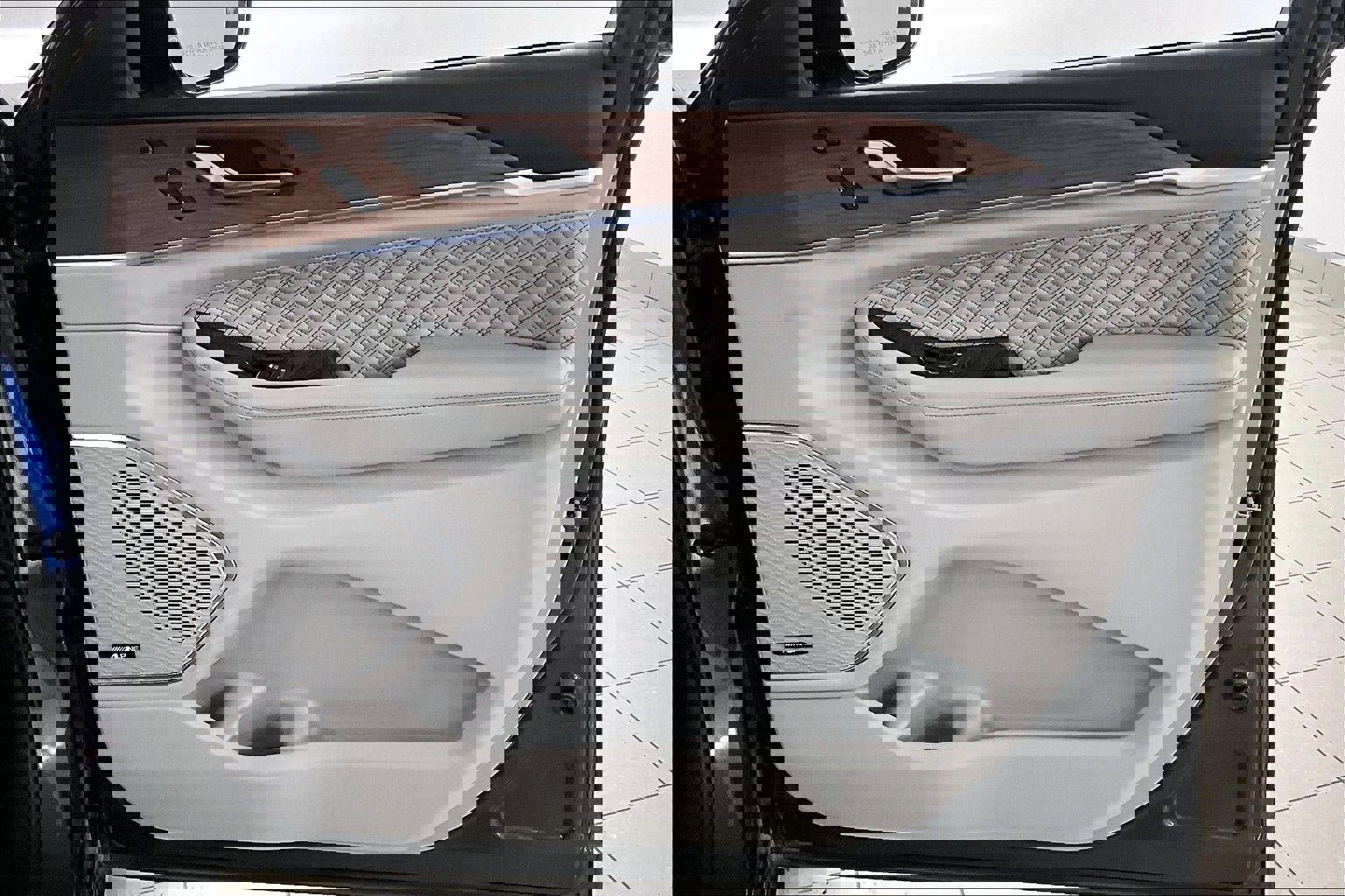 Used 2022 Jeep Grand Cherokee Summit w/ Adv Protech Group IV image 28