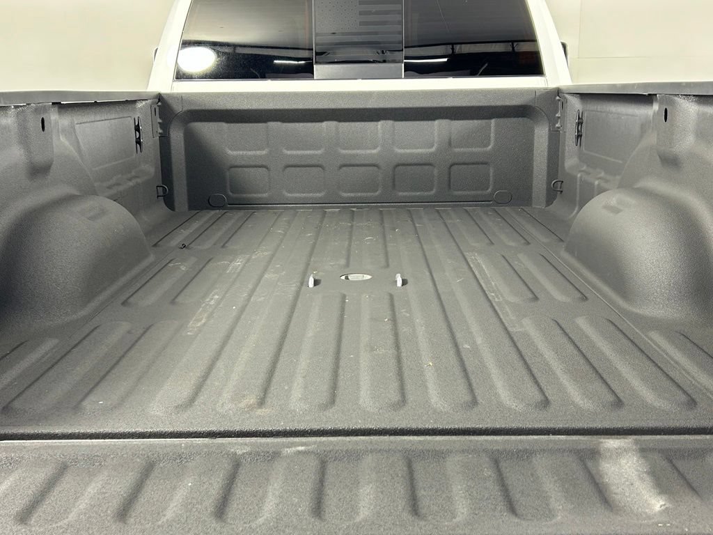 Used 2025 RAM 3500 Longhorn AWD/4WD image 15