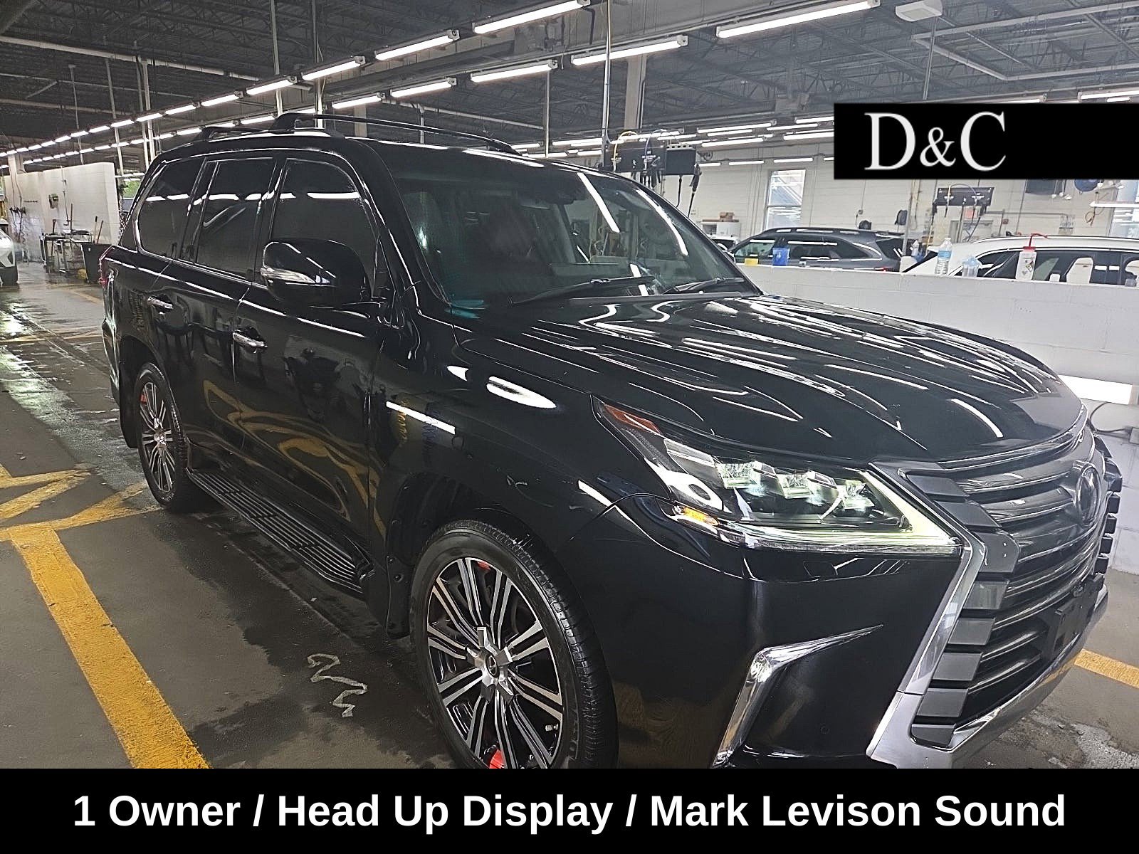 Used 2019 Lexus LX 570 4WD w/ Luxury Package