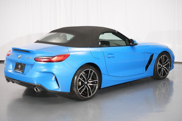 Used 2020 BMW Z4 sDrive30i w/ M Sport Package RWD image 11