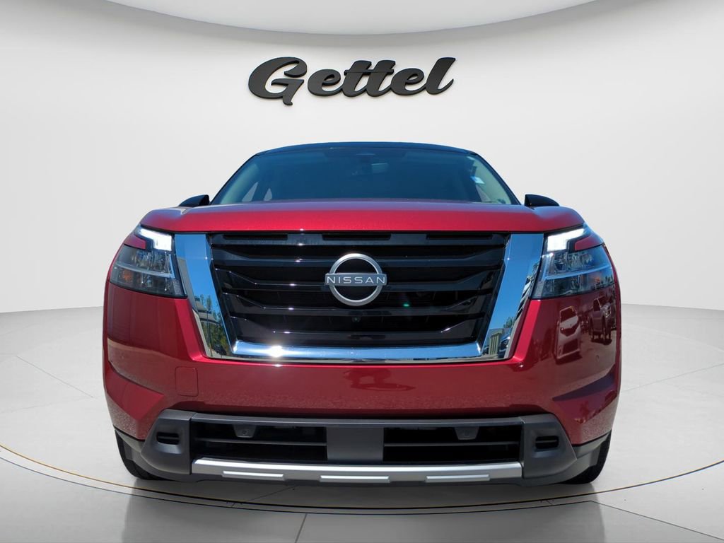 Certified 2024 Nissan Pathfinder SL FWD video 2