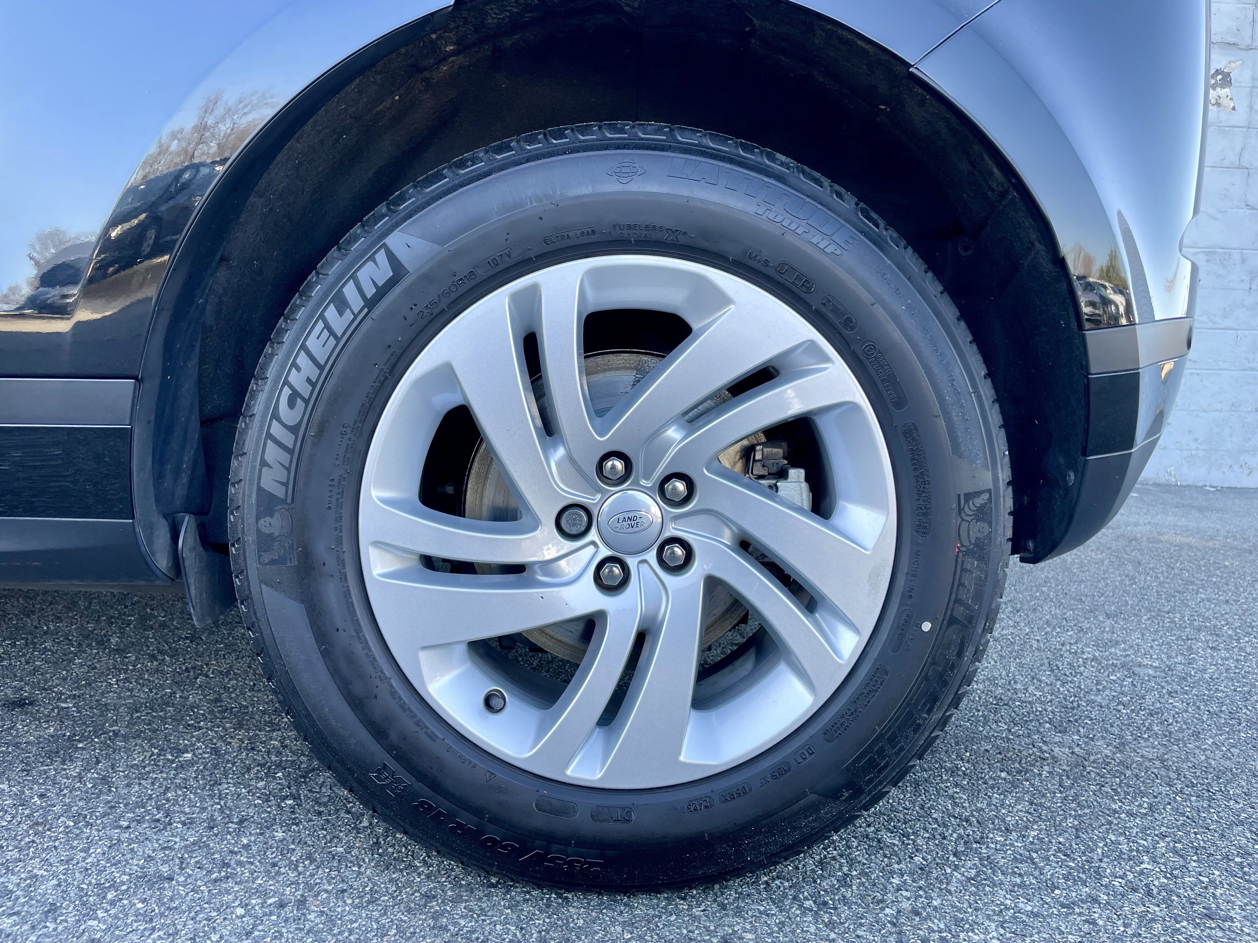 Certified 2024 Land Rover Range Rover Evoque S image 10