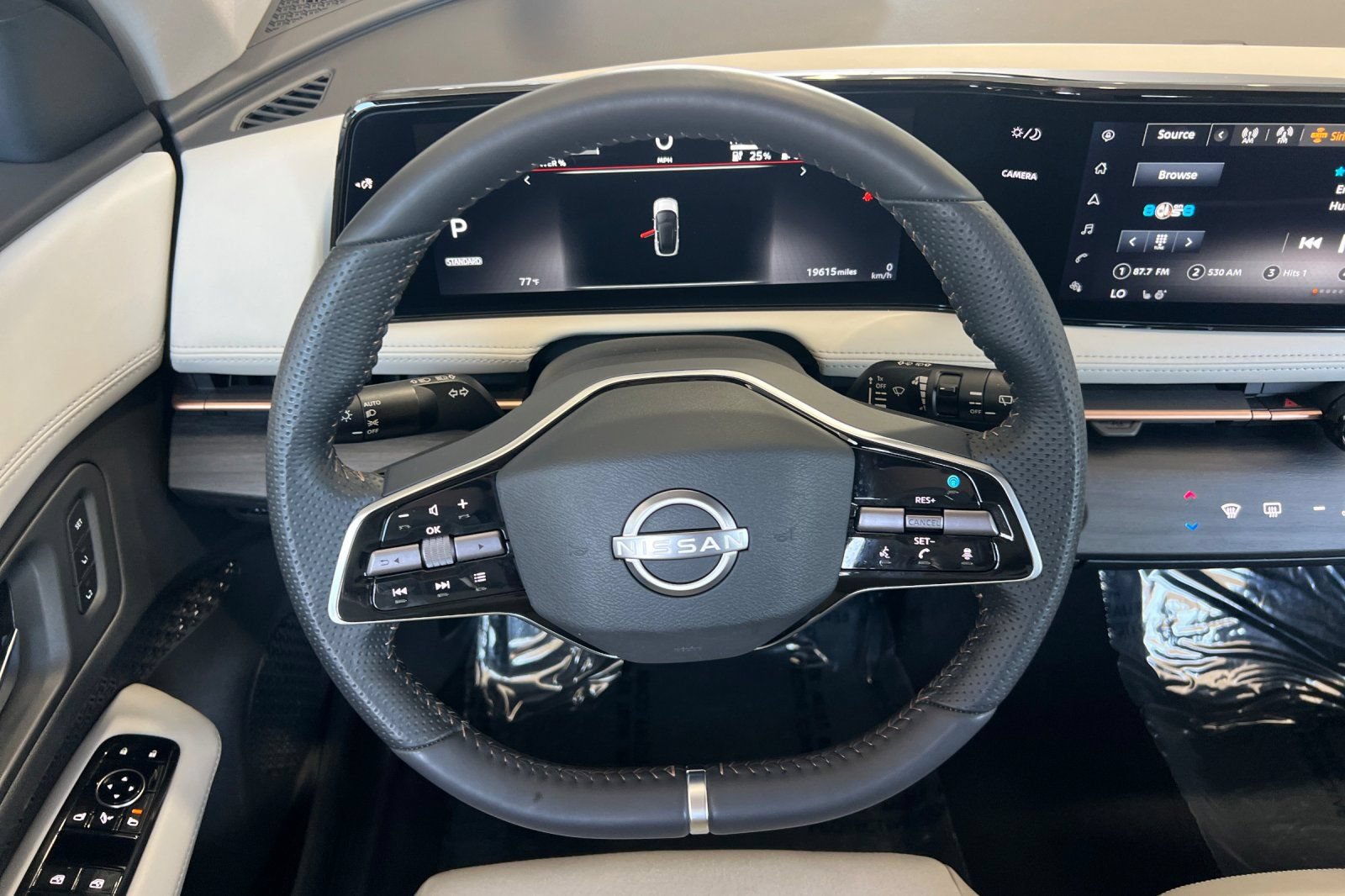 Certified 2023 Nissan Ariya FWD image 16