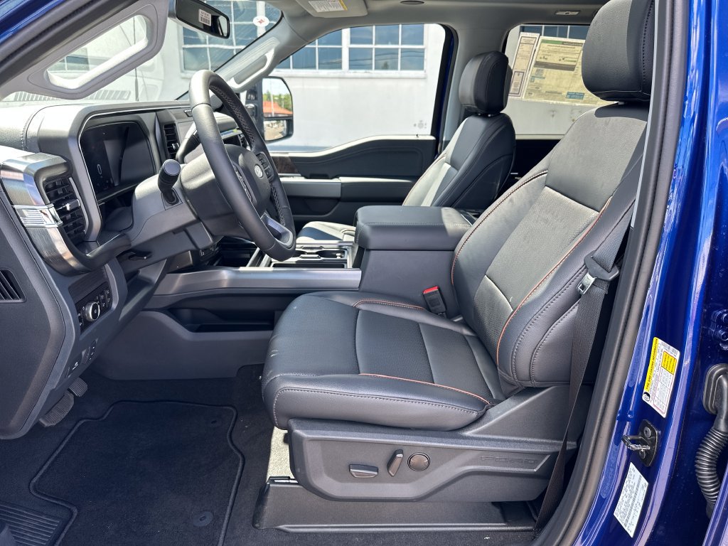 New 2026 Ford F250 Lariat w/ Black Appearance Package AWD/4WD image 12