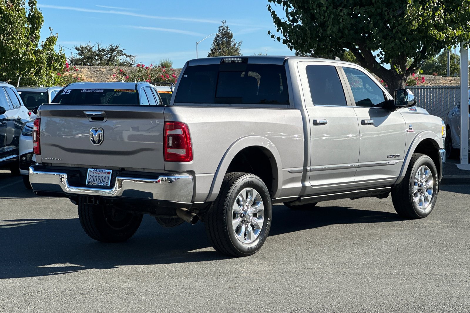Used 2019 RAM 2500 Limited AWD/4WD image 4
