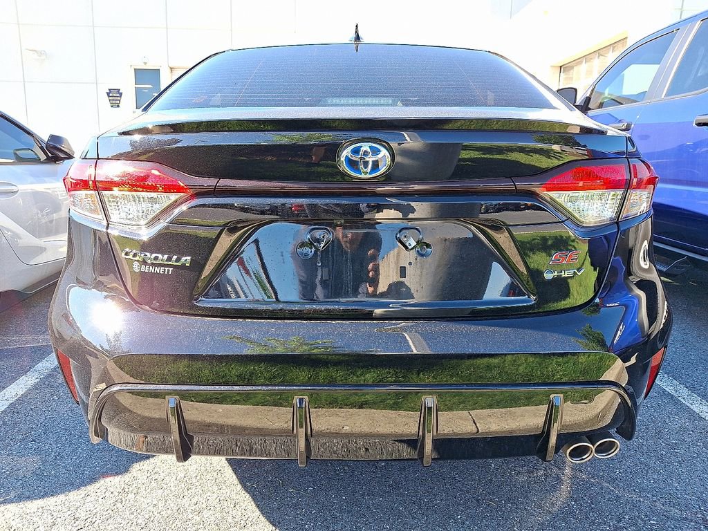 Used 2025 Toyota Corolla SE FWD image 5
