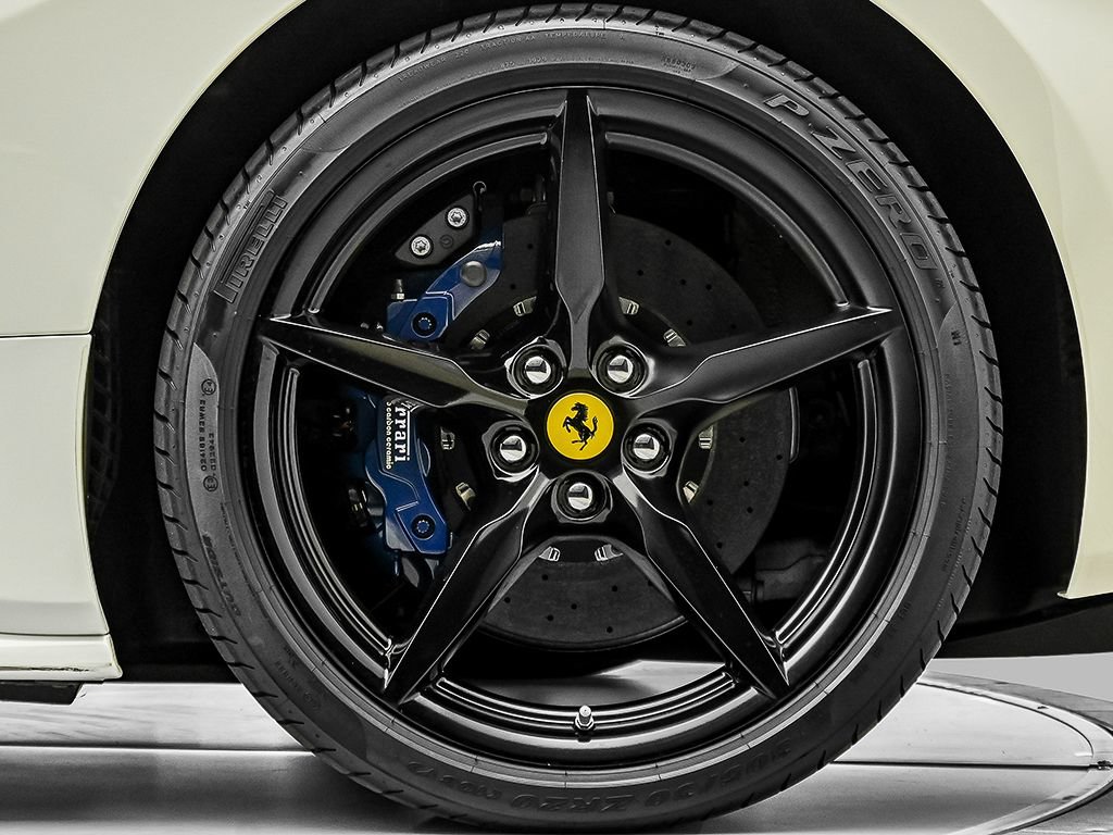 Used 2017 Ferrari 488 Spider RWD image 34