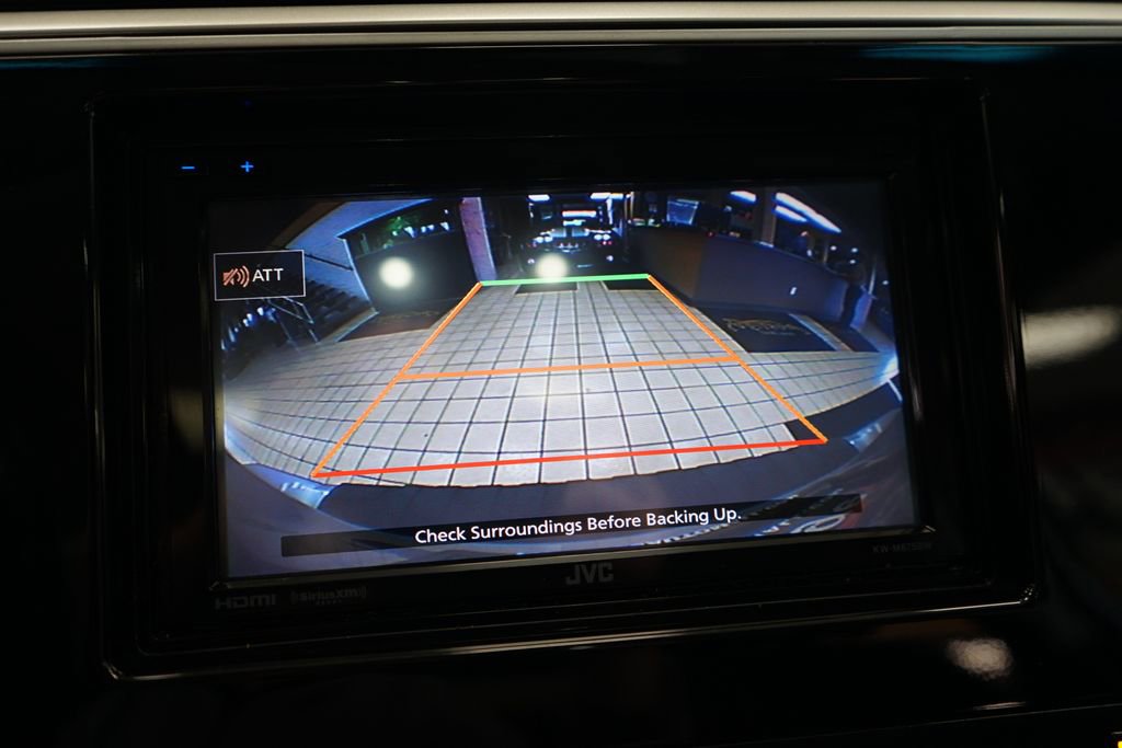 Used 2018 Subaru Outback 2.5i Premium image 8