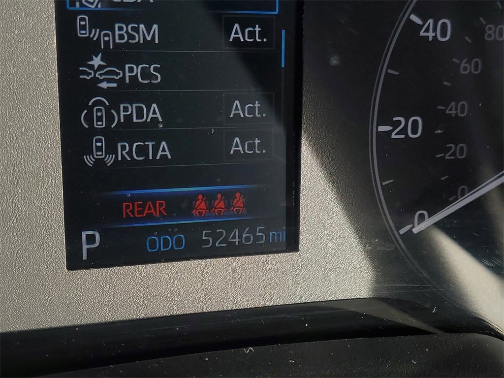 Certified 2023 Toyota Corolla Cross LE image 25