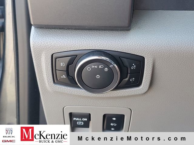 Used 2016 Ford F150 XLT w/ Equipment Group 302A Luxury AWD/4WD image 24