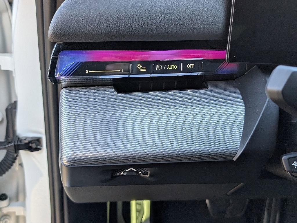 Used 2024 BMW i5 M60 image 26